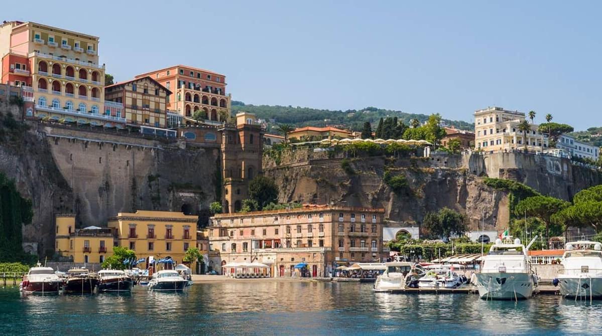 Rooms For Relax In Sorrento Bagian luar foto
